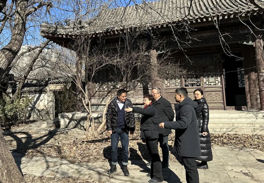 阿拉丁集團(tuán)一行到北京電影學(xué)院考察交流 阿拉丁集團(tuán)一行到北京電影學(xué)院考察交流