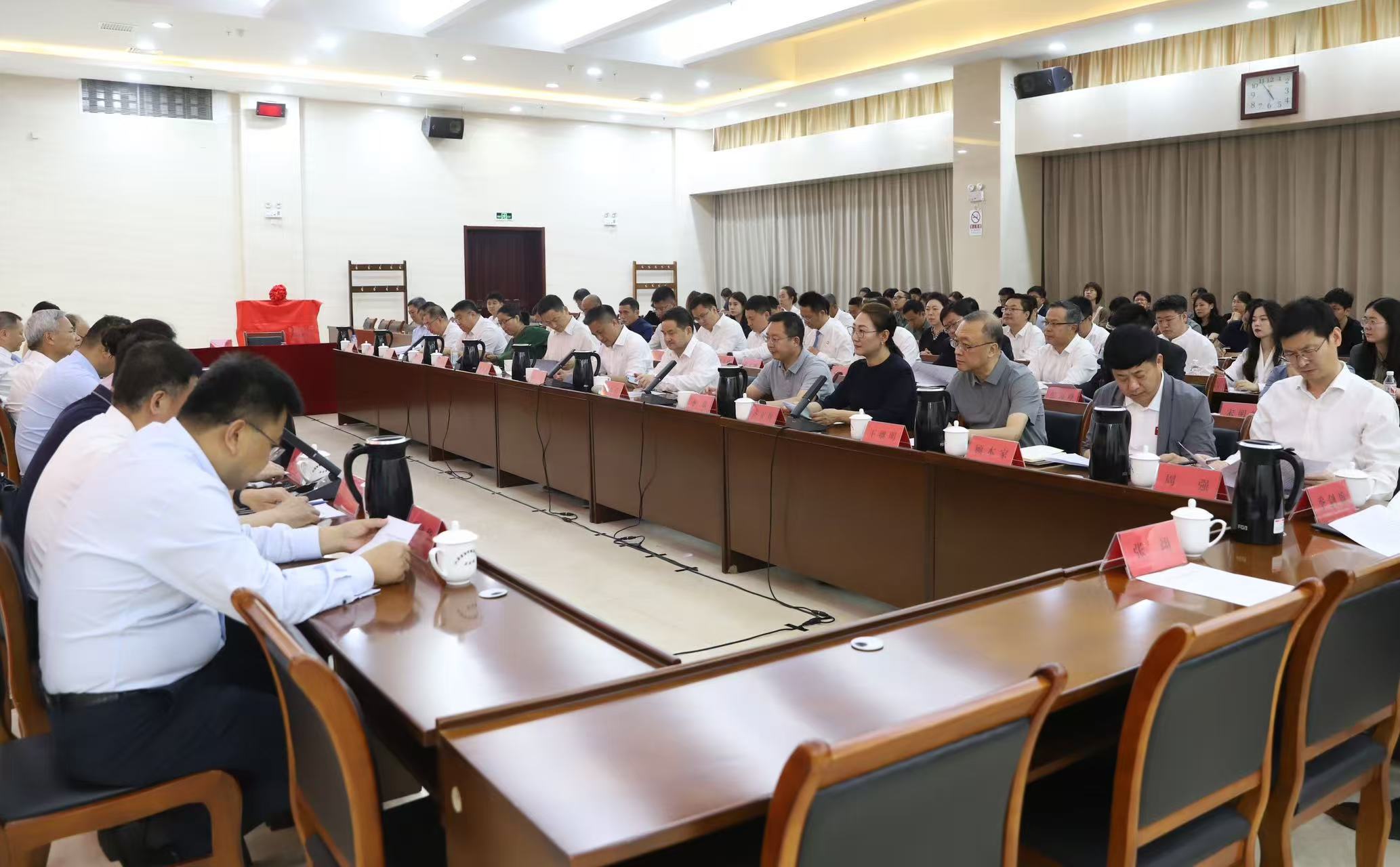 阿拉丁控股集團(tuán)與北京平谷區(qū)簽署戰(zhàn)略合作協(xié)議