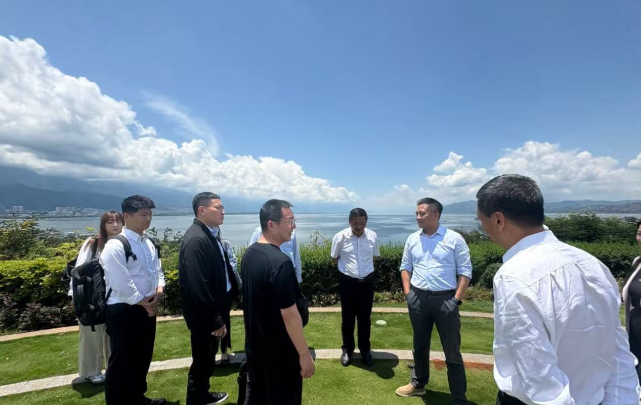 阿拉丁集團(tuán)一行赴云南考察交流 阿拉丁集團(tuán)一行赴云南考察交流